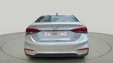 2018 Hyundai Verna