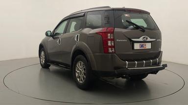 2017 Mahindra XUV500