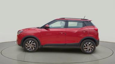 2023 Mahindra XUV300