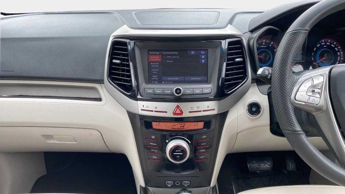 2023 Mahindra XUV300