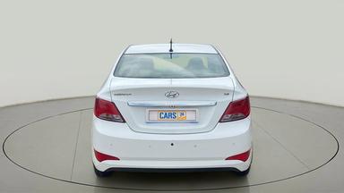 2015 Hyundai Verna