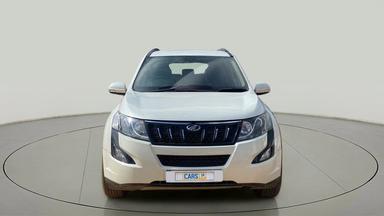 2018 Mahindra XUV500