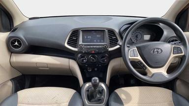 2019 Hyundai NEW SANTRO