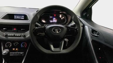 2022 Tata NEXON