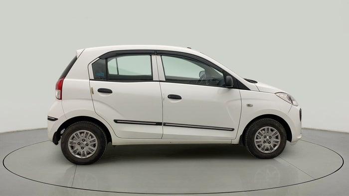 2019 HYUNDAI NEW SANTRO