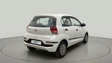 2019 HYUNDAI NEW SANTRO