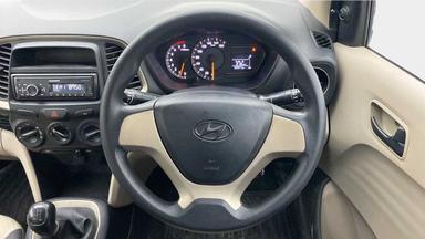 2019 HYUNDAI NEW SANTRO