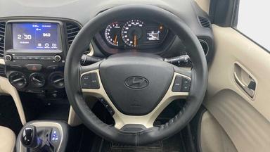 2021 HYUNDAI NEW SANTRO