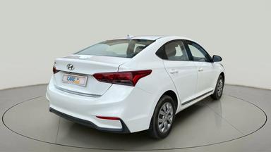 2018 Hyundai Verna