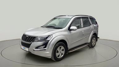 2019 Mahindra XUV500