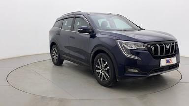 2022 Mahindra XUV700