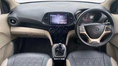 2019 Hyundai NEW SANTRO