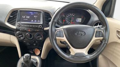 2019 Hyundai NEW SANTRO