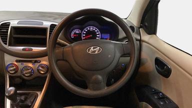 2013 HYUNDAI I10