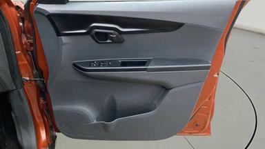 2017 Mahindra KUV 100 NXT