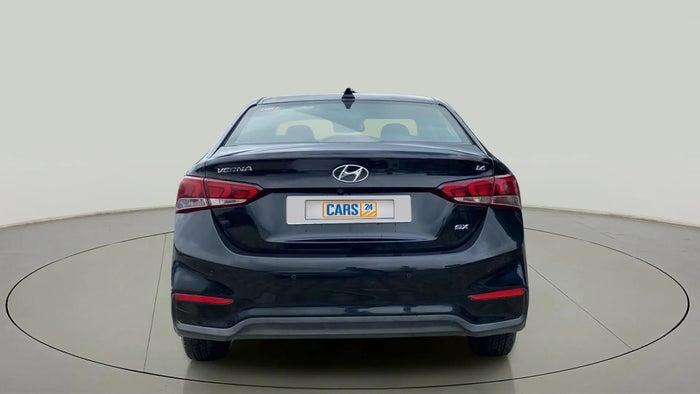 2018 Hyundai Verna