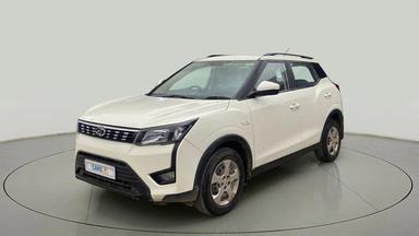 2022 Mahindra XUV300