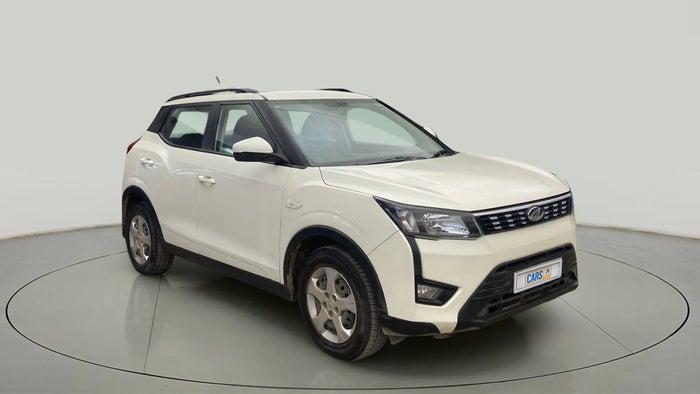 2022 Mahindra XUV300