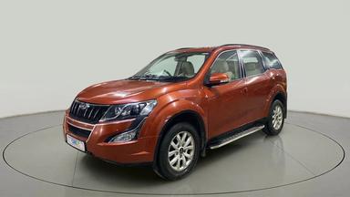 2016 Mahindra XUV500