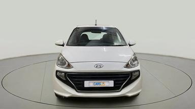 2019 Hyundai NEW SANTRO