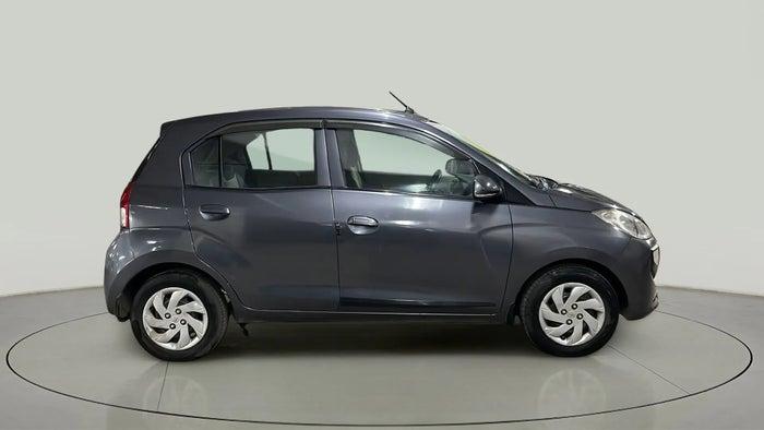 2019 Hyundai NEW SANTRO