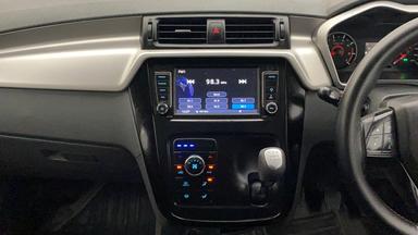 2018 Mahindra KUV 100 NXT