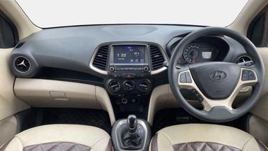 2019 Hyundai NEW SANTRO