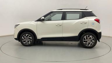 2022 Mahindra XUV300