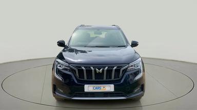 2022 Mahindra XUV700