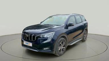 2022 Mahindra XUV700