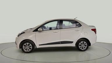 2016 Hyundai Xcent