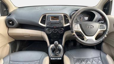 2021 Hyundai NEW SANTRO