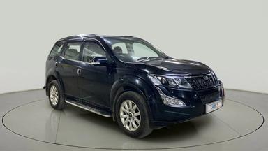 2017 Mahindra XUV500