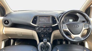 2019 Hyundai NEW SANTRO