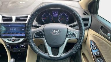 2017 HYUNDAI VERNA