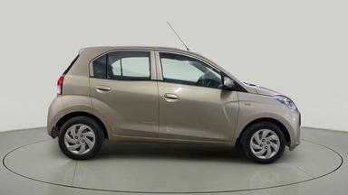 2020 Hyundai NEW SANTRO