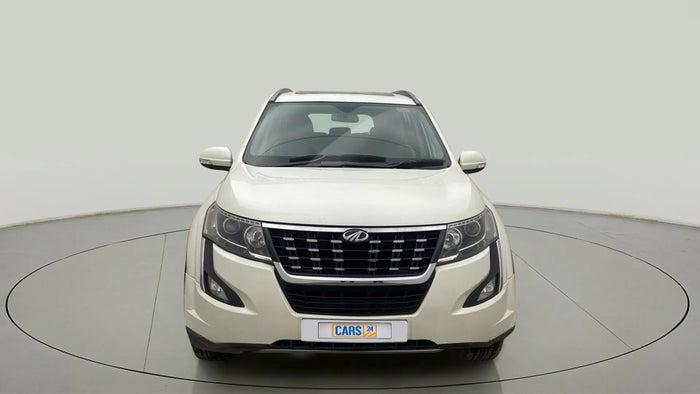 2019 Mahindra XUV500