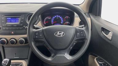 2015 Hyundai Xcent