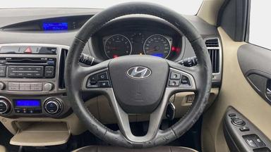 2013 HYUNDAI I20