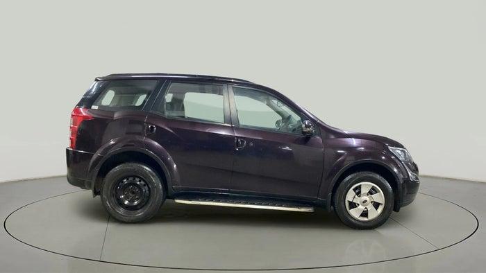 2018 Mahindra XUV500