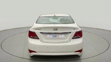 2015 Hyundai Verna