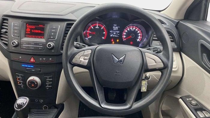 2023 Mahindra XUV300