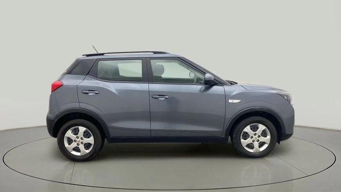 2023 Mahindra XUV300