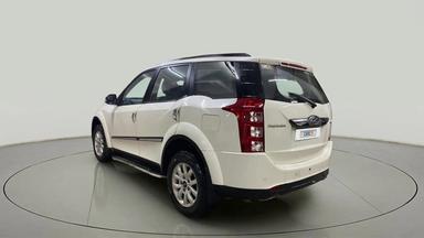 2016 Mahindra XUV500