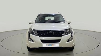 2016 Mahindra XUV500