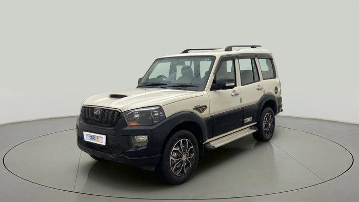 2015 Mahindra Scorpio