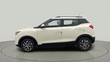 2023 Mahindra XUV300