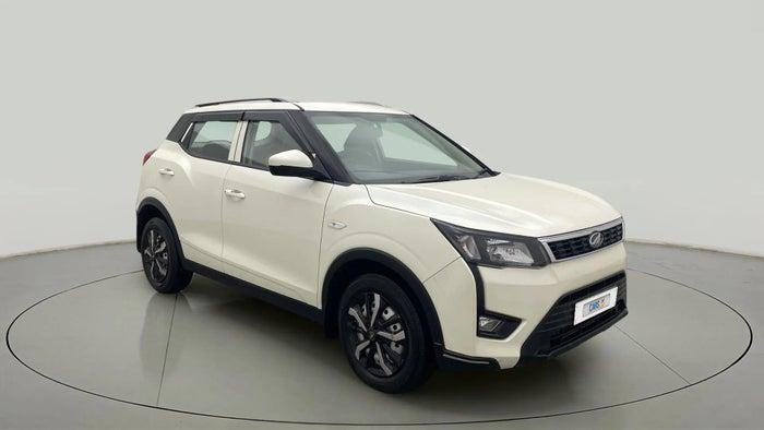 2022 Mahindra XUV300