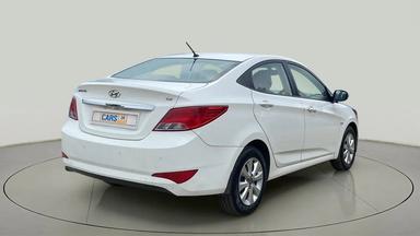 2015 Hyundai Verna