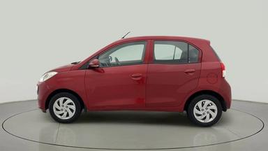 2019 HYUNDAI NEW SANTRO